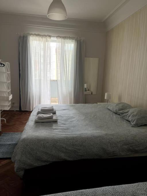 Habitacion Privada Para 3 Grande Con Balcon 리스본 외부 사진