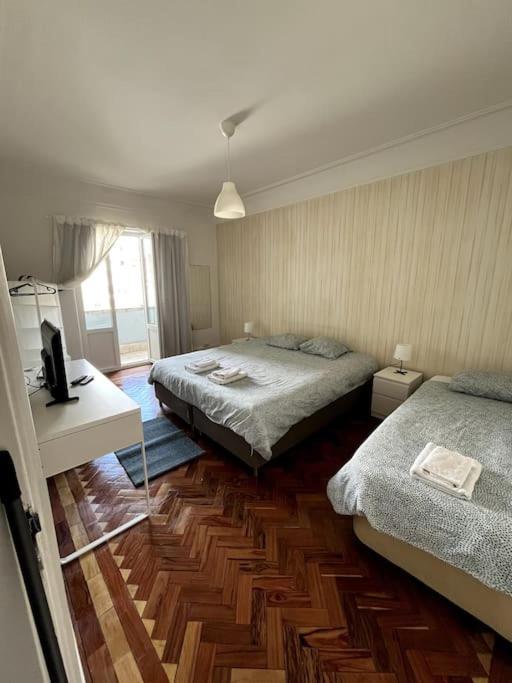 Habitacion Privada Para 3 Grande Con Balcon 리스본 외부 사진