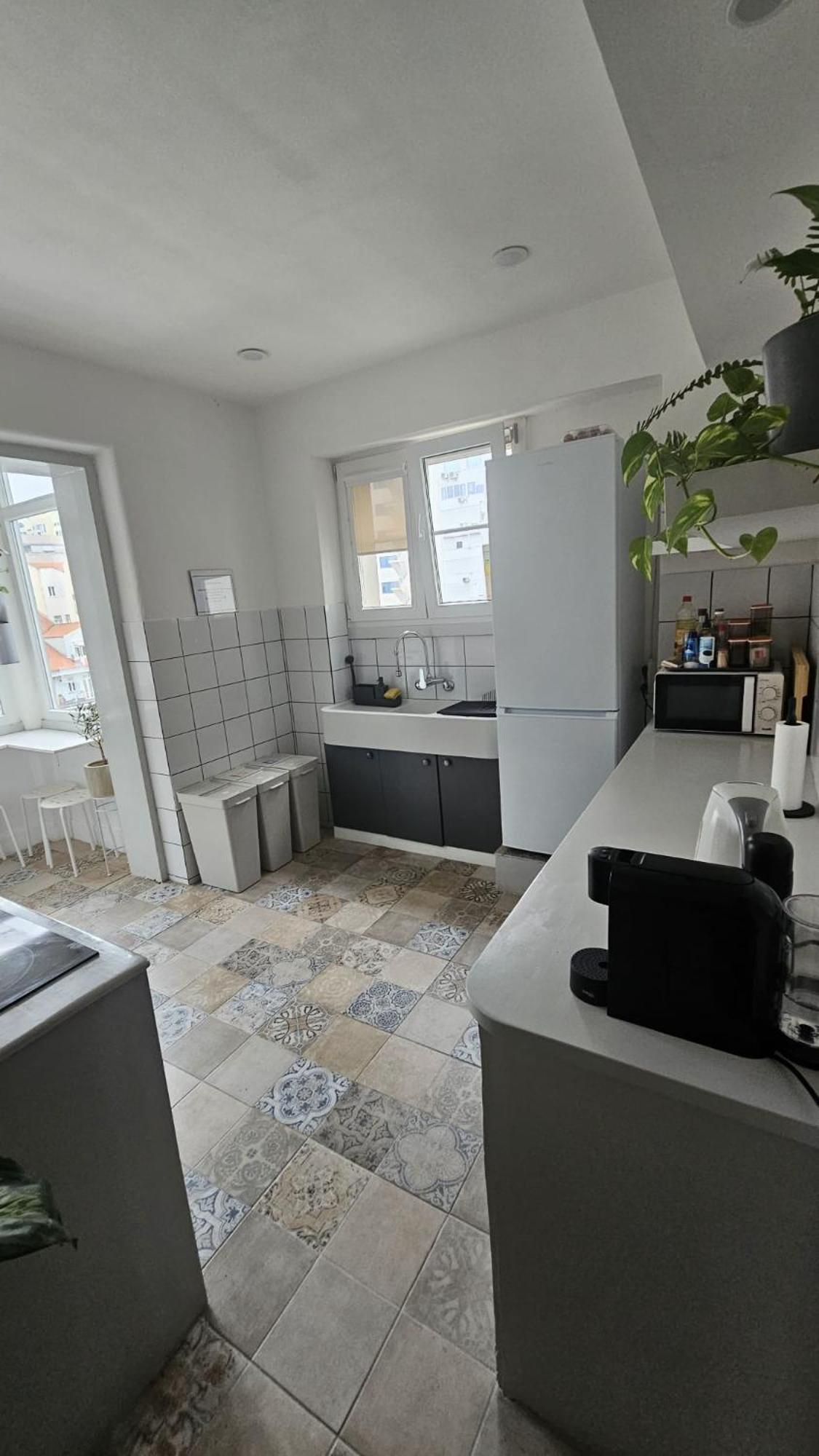 Habitacion Privada Para 3 Grande Con Balcon 리스본 외부 사진